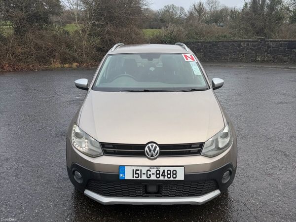 Volkswagen Polo Hatchback, Petrol, 2015, Beige