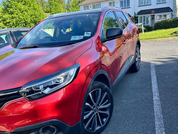 Renault Kadjar SUV, Diesel, 2016, Red