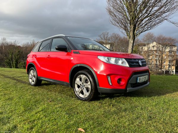 Suzuki Vitara SUV, Petrol, 2016, Red