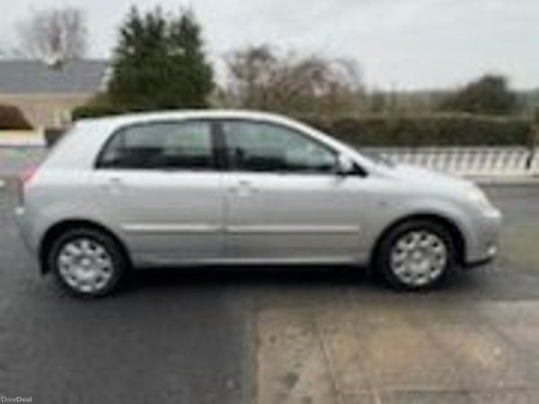 Toyota Corolla Hatchback, Petrol, 2003, Silver