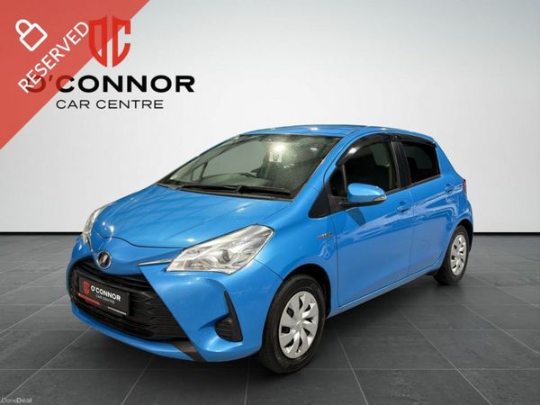 Toyota Yaris Hatchback, Petrol Hybrid, 2019, Blue