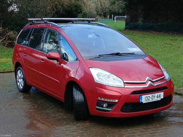 Citroen C4 Picasso MPV, Diesel, 2013, Red