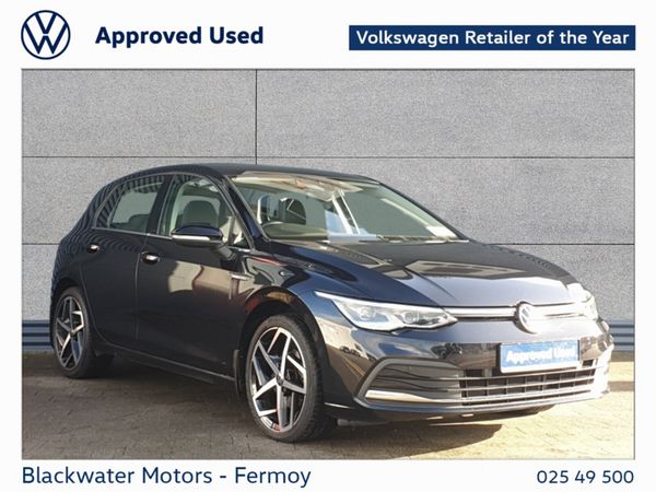 Volkswagen Golf Estate, Petrol, 2022, Black