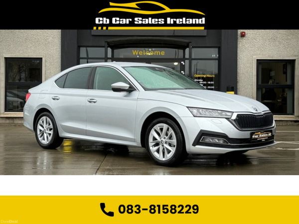 Skoda Octavia Hatchback, Diesel, 2024, Silver