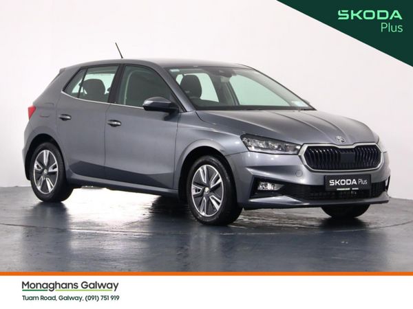 Skoda Fabia Hatchback, Petrol, 2023, Grey