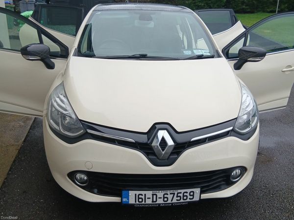 Renault Clio Hatchback, Petrol, 2016, Beige