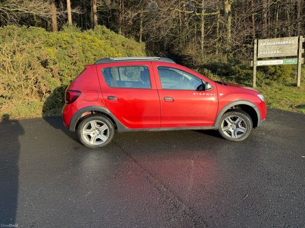 Dacia Sandero Stepway Hatchback, Diesel, 2018, Red