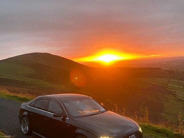 Audi A4 Saloon, Diesel, 2013, Black