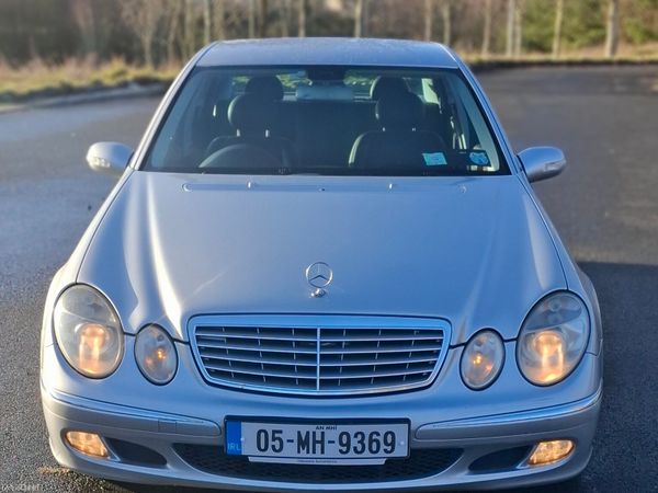 Mercedes-Benz E-Class Saloon, Diesel, 2005, Silver