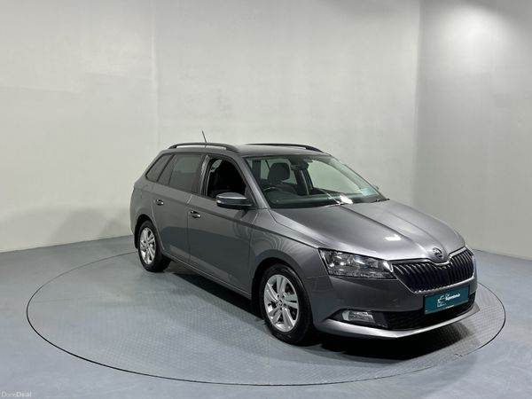 Skoda Fabia Estate, Petrol, 2022, Grey