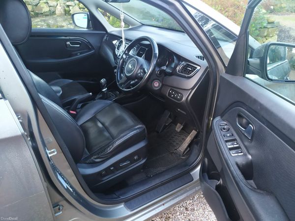 Kia Carens MPV, Diesel, 2014, Silver