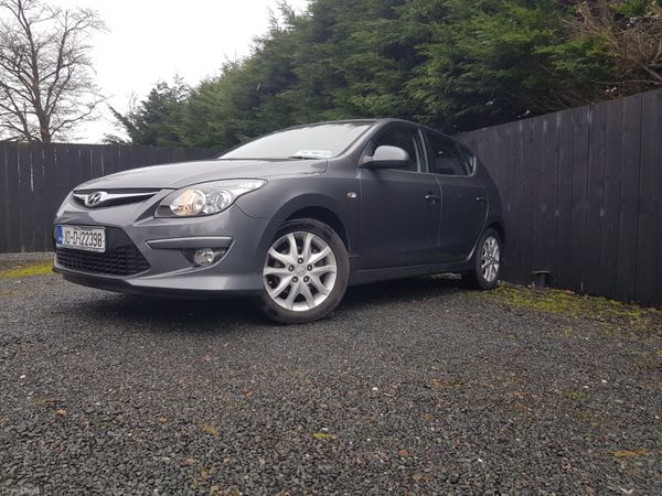 Hyundai i30 Hatchback, Diesel, 2010, Grey