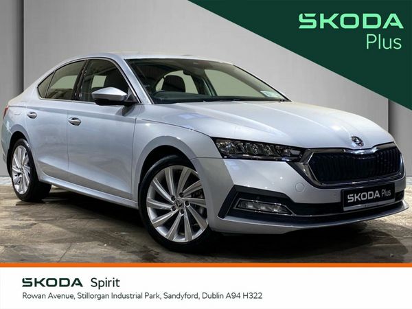 Skoda Octavia Saloon, Petrol, 2023, Silver
