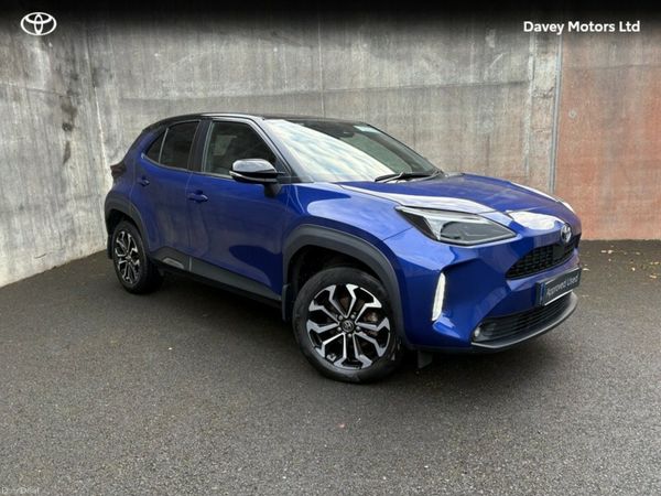 Toyota Yaris Cross Hatchback, Petrol Hybrid, 2022, Blue