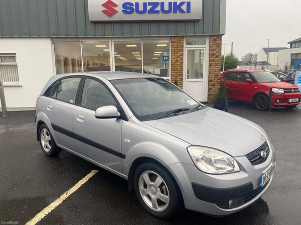 Kia Rio Hatchback, Petrol, 2006, Silver