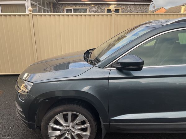 Skoda Karoq SUV, Diesel, 2018, Grey