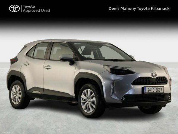 Toyota Yaris Cross Hatchback, Petrol Hybrid, 2024, Silver