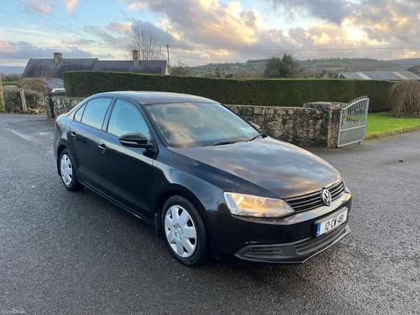 Volkswagen Jetta Saloon, Diesel, 2012, Black