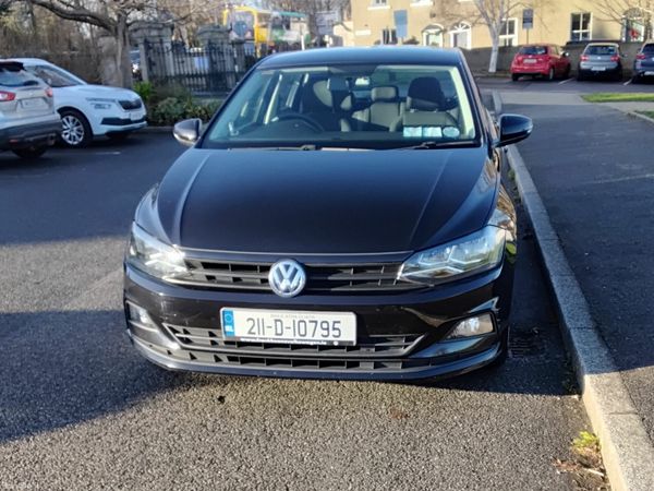 Volkswagen Polo Hatchback, Petrol, 2021, Black