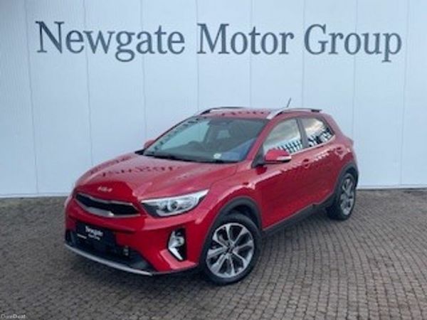 Kia Stonic MPV, Petrol Hybrid, 2024, Red