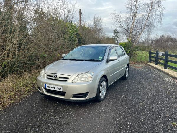 Toyota Corolla Hatchback, Diesel, 2005, Silver