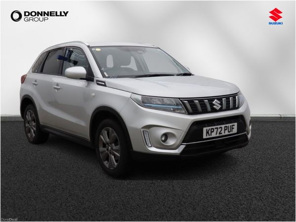Suzuki Vitara Estate, Petrol, 2022, Silver