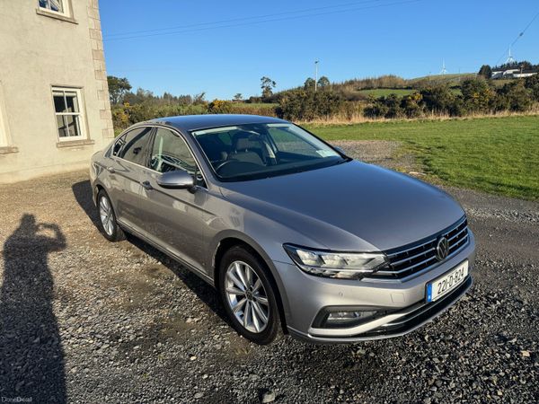 Volkswagen Passat Saloon, Diesel, 2022, Grey