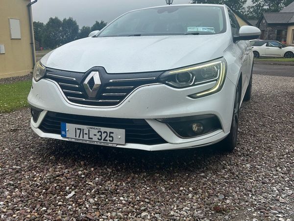Renault Megane Saloon, Diesel, 2017, White