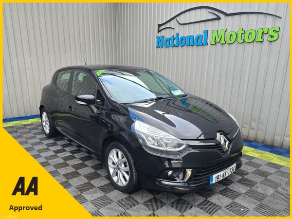 Renault Clio Hatchback, Petrol, 2019, Black
