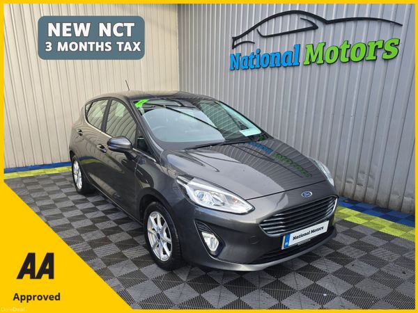 Ford Fiesta Hatchback, Petrol, 2018, Grey