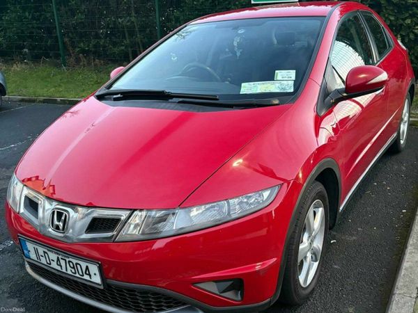 Honda Civic Hatchback, Petrol, 2011, Red