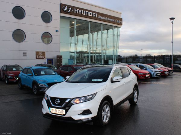 Nissan Qashqai MPV, Petrol, 2019, White