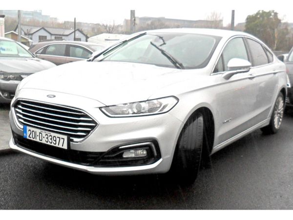 Ford Mondeo Saloon, Petrol Hybrid, 2020, Silver