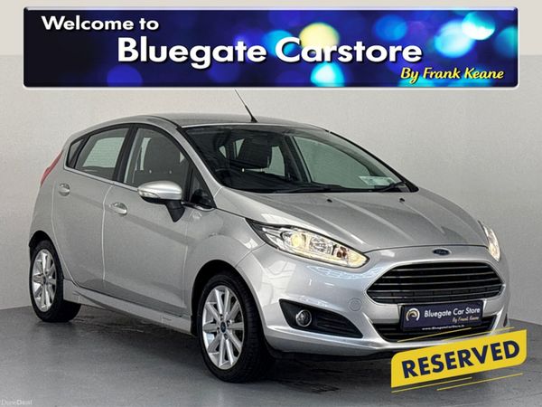 Ford Fiesta Hatchback, Petrol, 2016, Silver