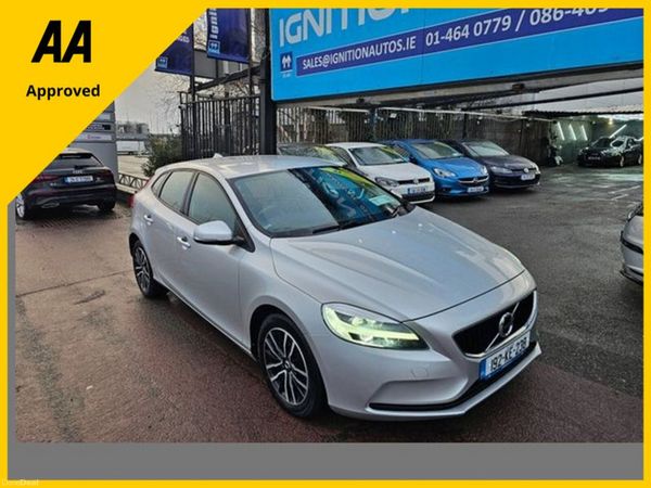 Volvo V40 Hatchback, Petrol, 2019, Grey