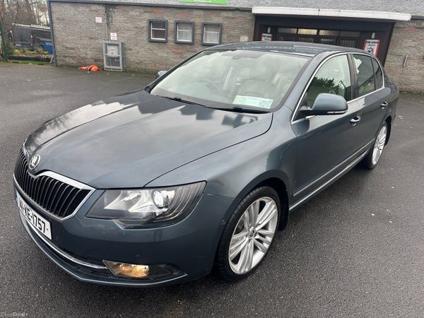 Skoda Superb Saloon, Diesel, 2014, Grey