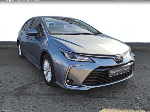 Toyota Corolla Saloon, Petrol Hybrid, 2023, Grey