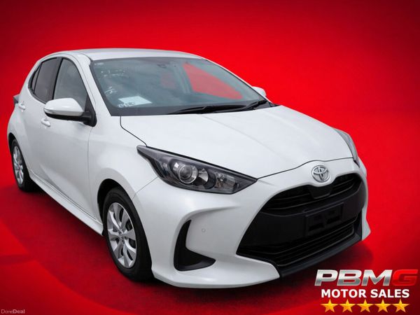 Toyota Yaris Hatchback, Petrol, 2021, White