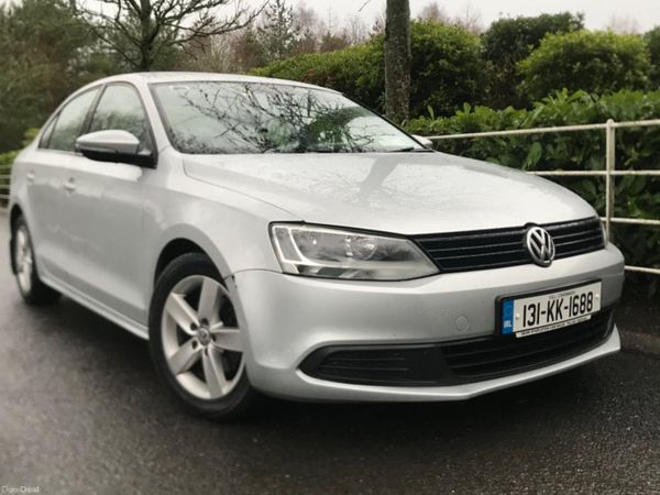 Volkswagen Jetta Saloon, Diesel, 2013, Silver