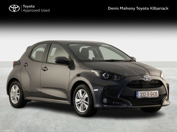 Toyota Yaris Hatchback, Petrol Hybrid, 2023, Grey