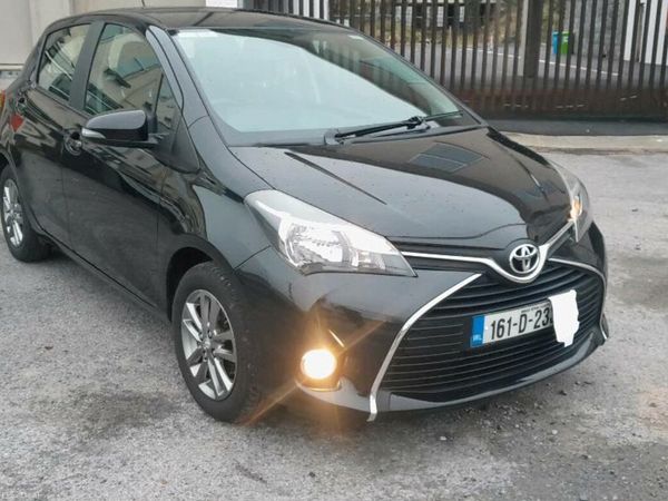 Toyota Yaris Hatchback, Petrol, 2016, Black