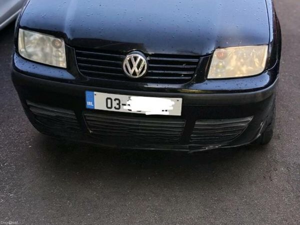 Volkswagen Bora Saloon, Petrol, 2003, Black