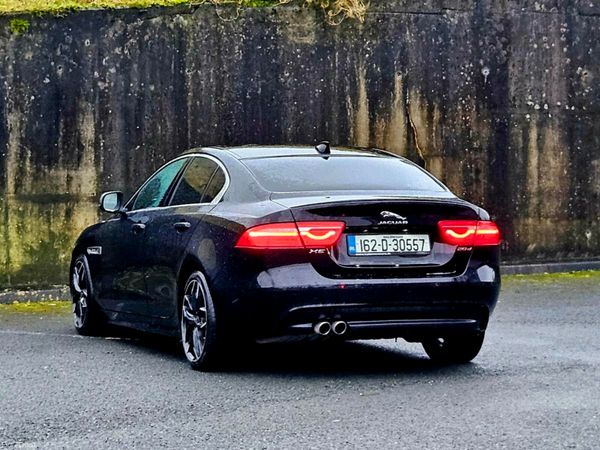 Jaguar XE Saloon, Diesel, 2016, Black
