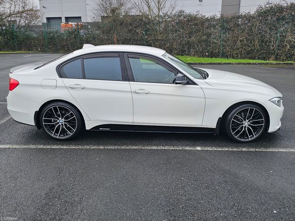 BMW 3-Series Saloon, Diesel, 2015, White