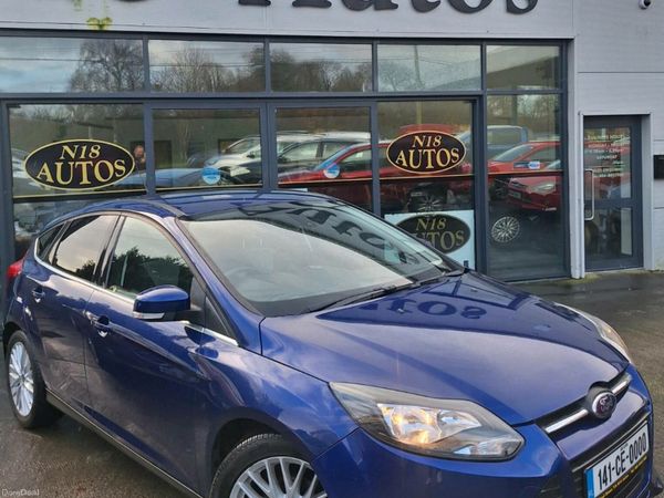 Ford Focus Hatchback, Petrol, 2014, Blue