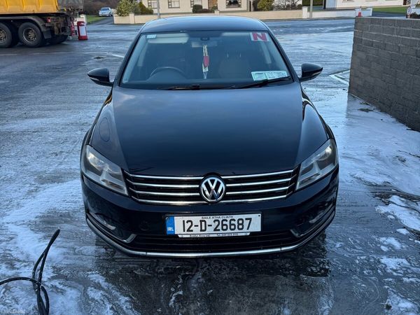 Volkswagen Passat Saloon, Diesel, 2012, Black