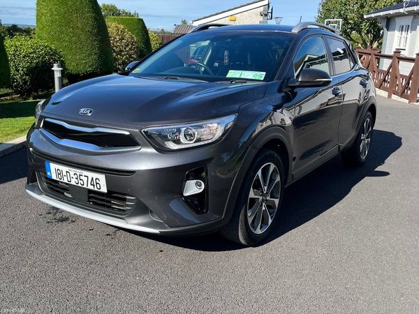 Kia Stonic Estate/Jeep, Petrol, 2018, Grey