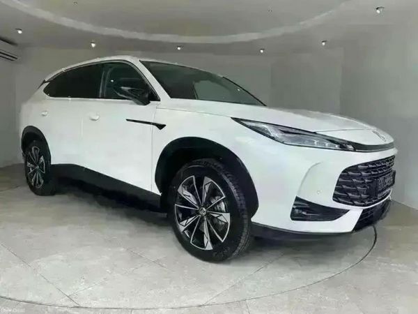 MG HS SUV, Petrol Hybrid, 2025, White