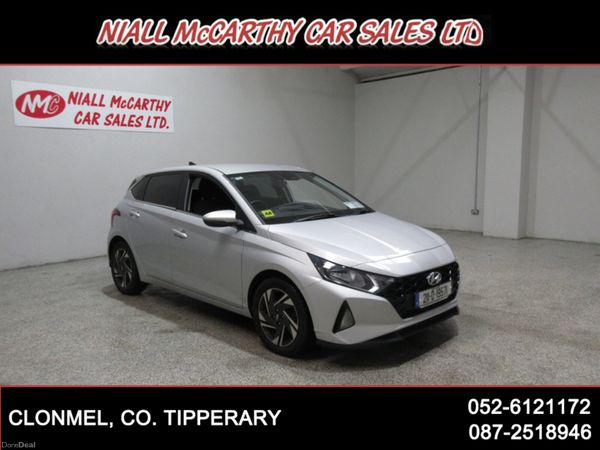 Hyundai i20 Hatchback, Petrol, 2021, Grey