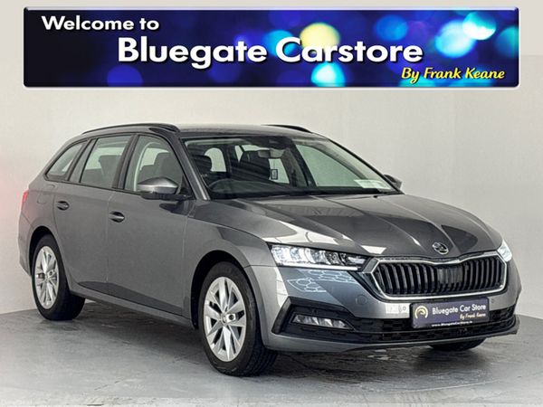 Skoda Octavia Saloon, Petrol, 2024, Grey